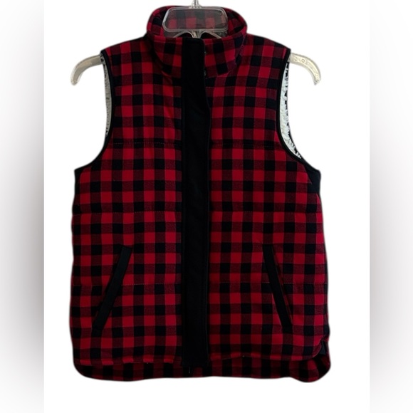 Madewell Jackets & Blazers - Madewell Black Red Checkers Plaid Puffer Vest with Lined Faux Fur Small